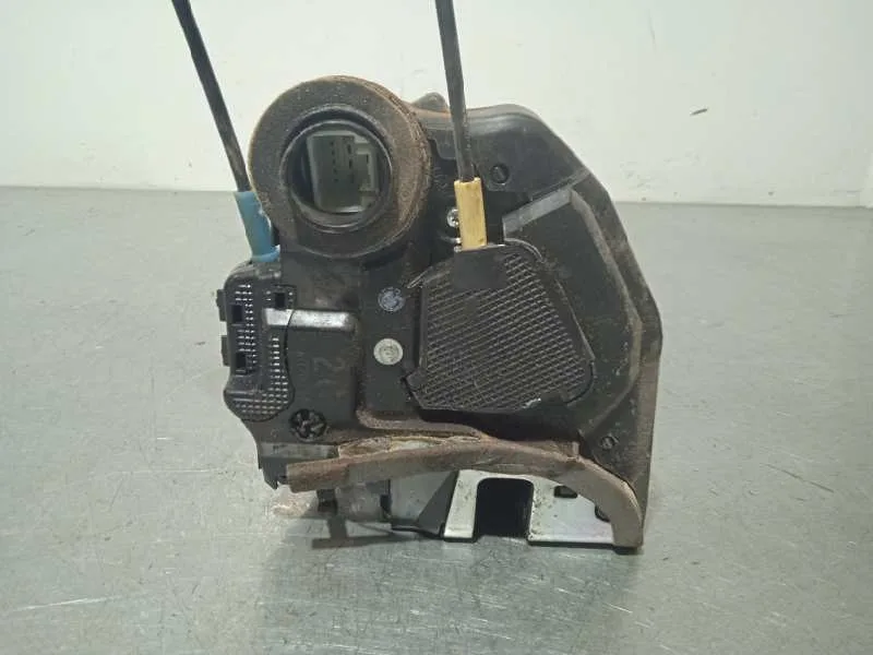 Cerradura Puerta Trasera Derecha para Toyota Rav 4 (A3)