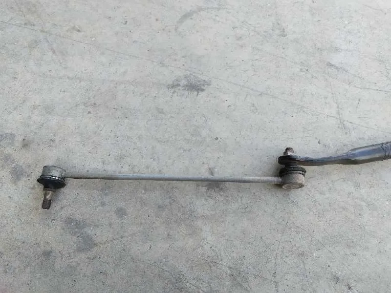 Barra Estabilizadora Delantera para Suzuki Swift Berlina (Mz)