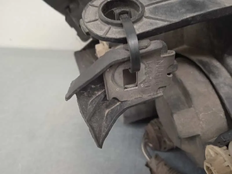 Faro Izquierdo para Fiat Grande Punto (199)