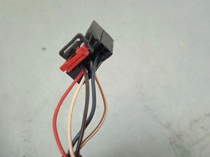Retrovisor Derecho para Audi A6 Avant (4F5)