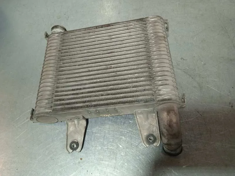Intercooler para Kia Carnival Ii