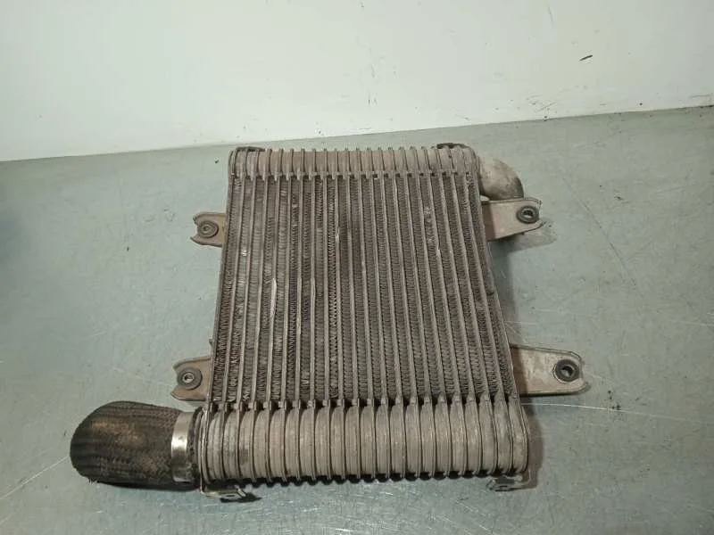 Intercooler para Kia Carnival Ii