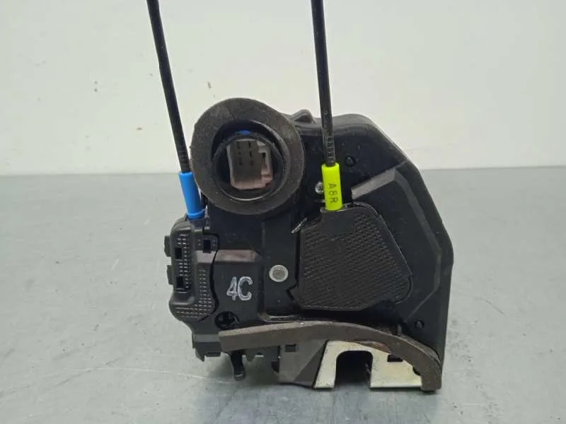 Cerradura Puerta Trasera Derecha para Toyota Auris