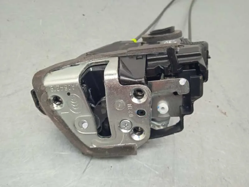 Cerradura Puerta Trasera Izquierda para Toyota Auris