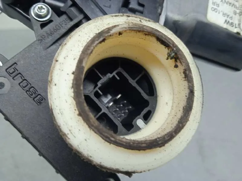 Elevalunas Trasero Derecho para Toyota Auris