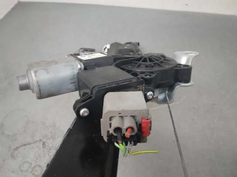 Elevalunas Delantero Izquierdo para Opel Mokka X