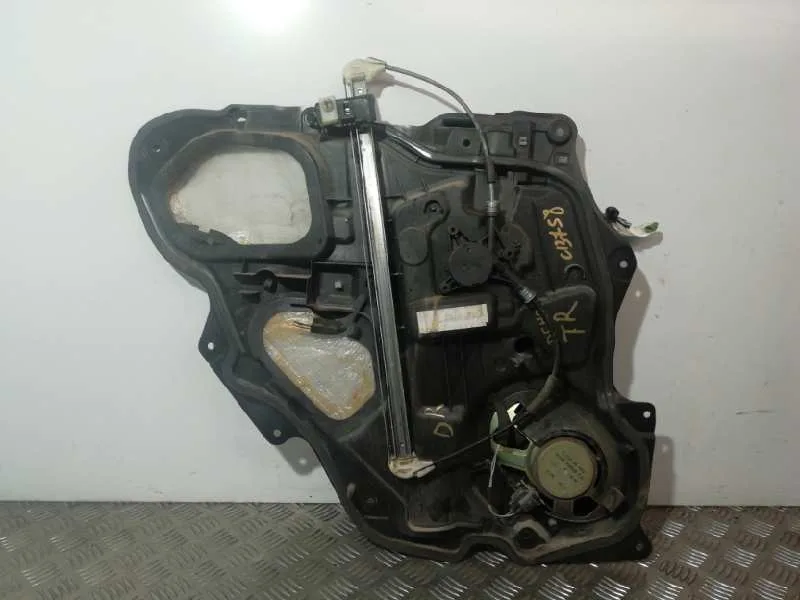 Elevalunas Trasero Derecho para Mazda 3 Berlina (Bk)