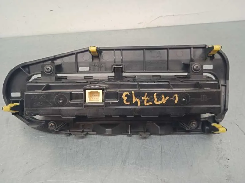 Mando Climatizador para Toyota Auris