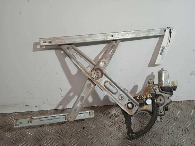Elevalunas Delantero Derecho para Hyundai I20