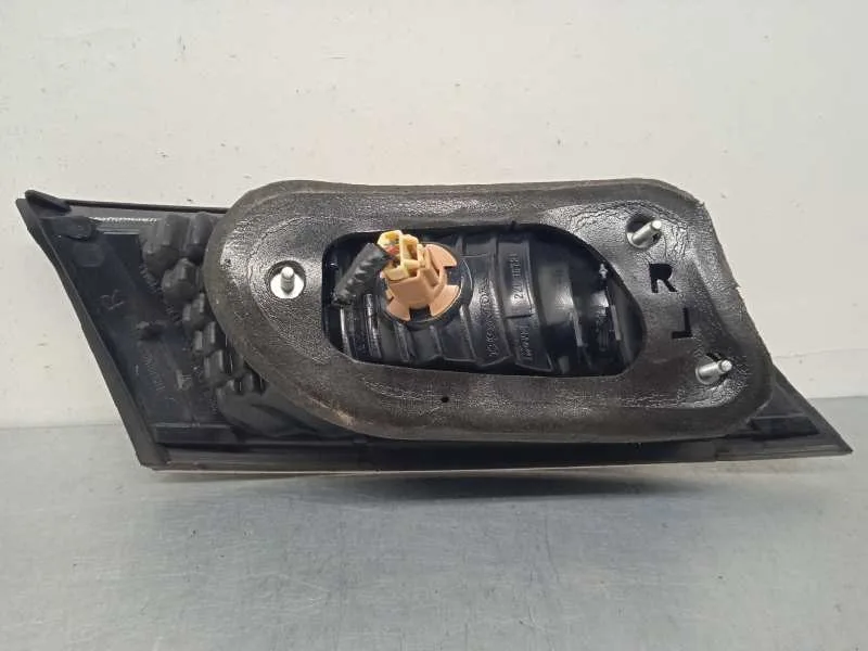 Piloto Trasero Derecho Interior para Honda Civic Berlina 5 (Fk)