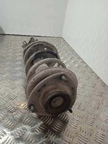Amortiguador Delantero Derecho para Hyundai Tucson (Jm)