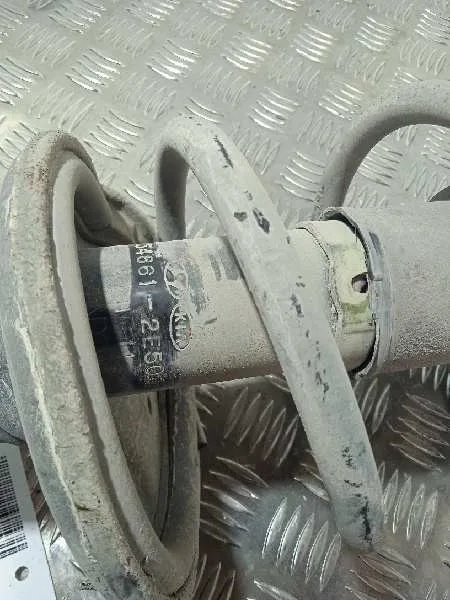Amortiguador Delantero Derecho para Hyundai Tucson (Jm)