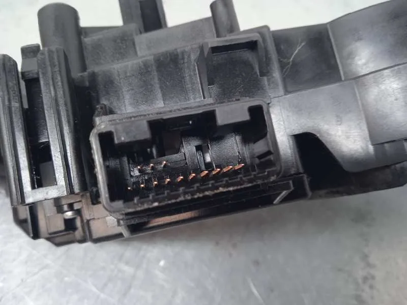 Mando Multifuncion para Toyota Auris