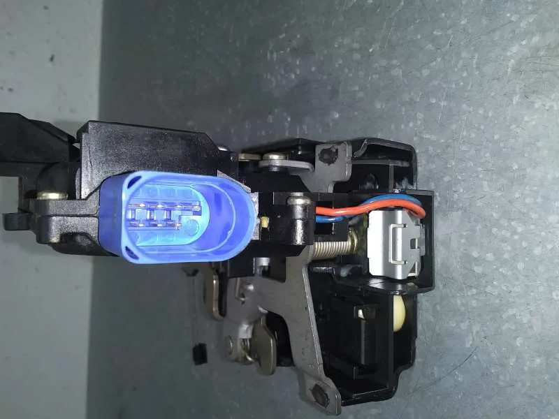 Cerradura Puerta Trasera Derecha para Skoda Octavia Berlina (1Z3)