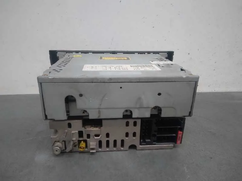 Sistema Audio / Radio Cd para Audi A6 Berlina (4B2)