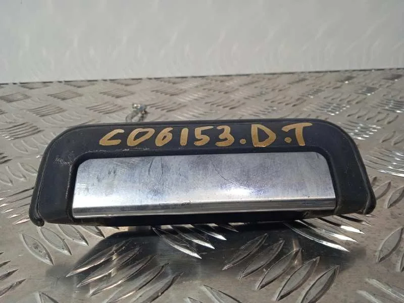 Maneta Exterior Trasera Derecha para Mitsubishi L 200 (K6/7)