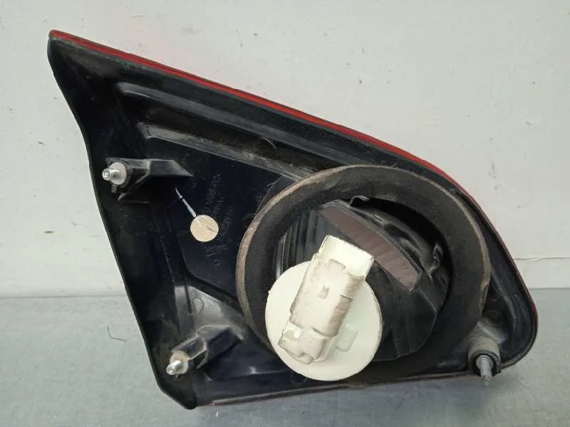 Piloto Trasero Derecho Interior para Nissan Qashqai (J10)