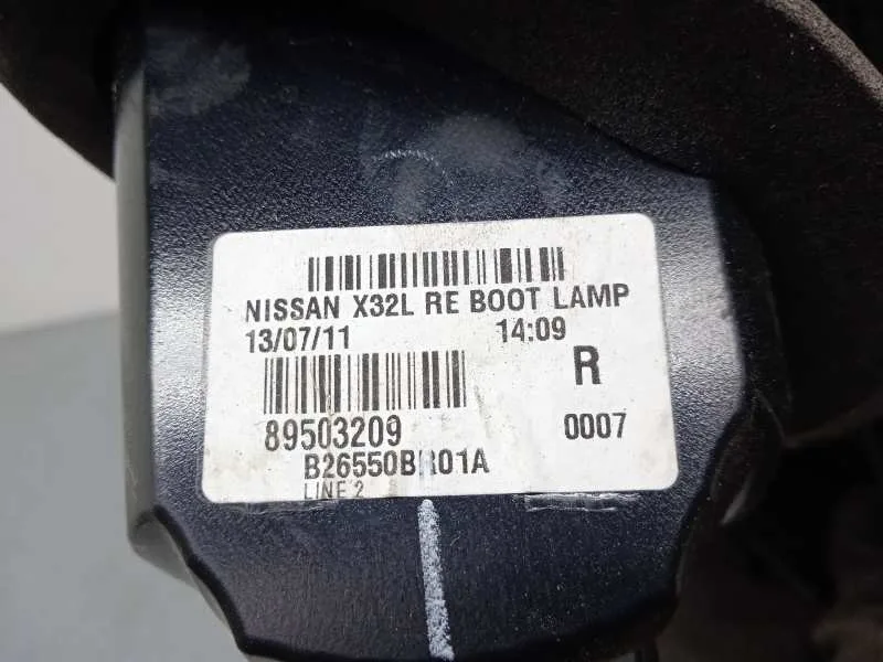 Piloto Trasero Derecho Interior para Nissan Qashqai (J10)