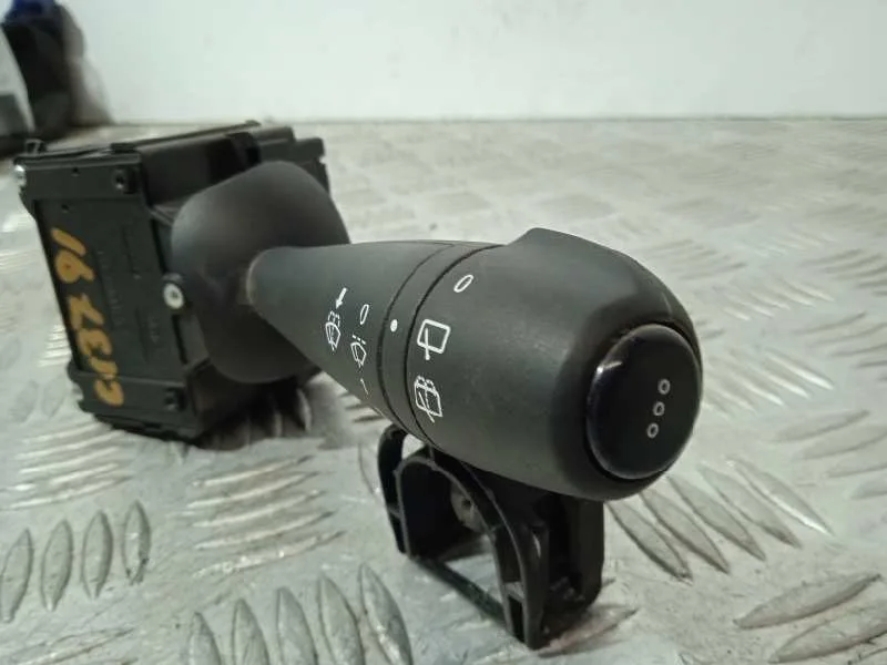 Mando Limpia para Dacia Sandero