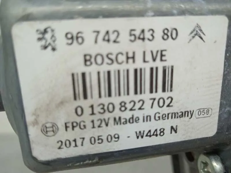 Elevalunas Delantero Derecho para Peugeot 208