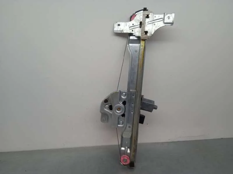 Elevalunas Delantero Izquierdo para Peugeot 208
