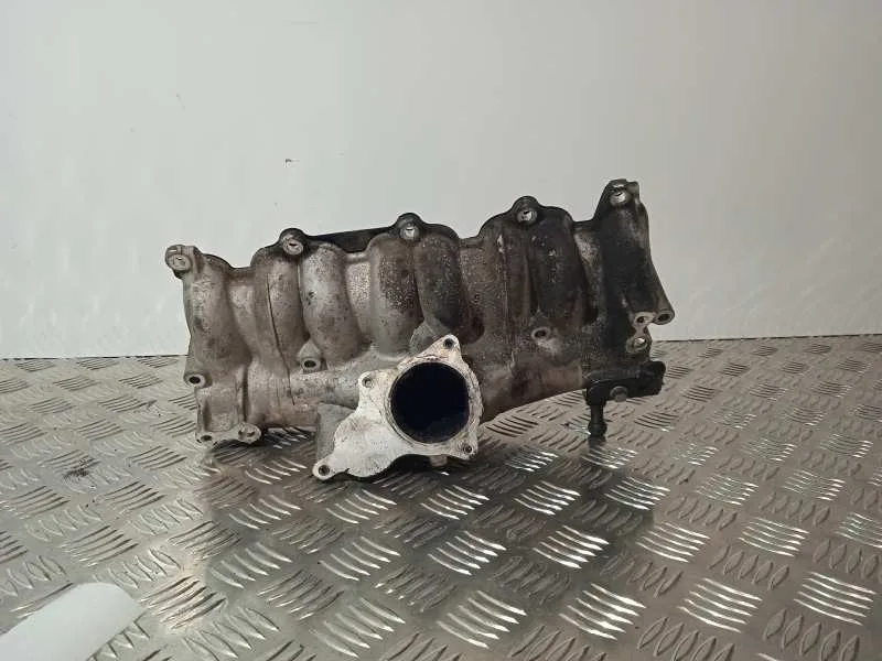Colector Admision para Volkswagen Golf V Berlina (1K1)