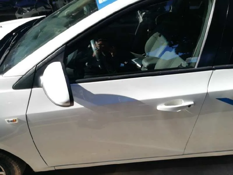 Puerta Delantera Izquierda para Chevrolet Cruze Station Wagon