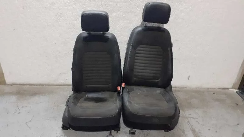 Juego Asientos Completo para Volkswagen Passat Lim. (362)