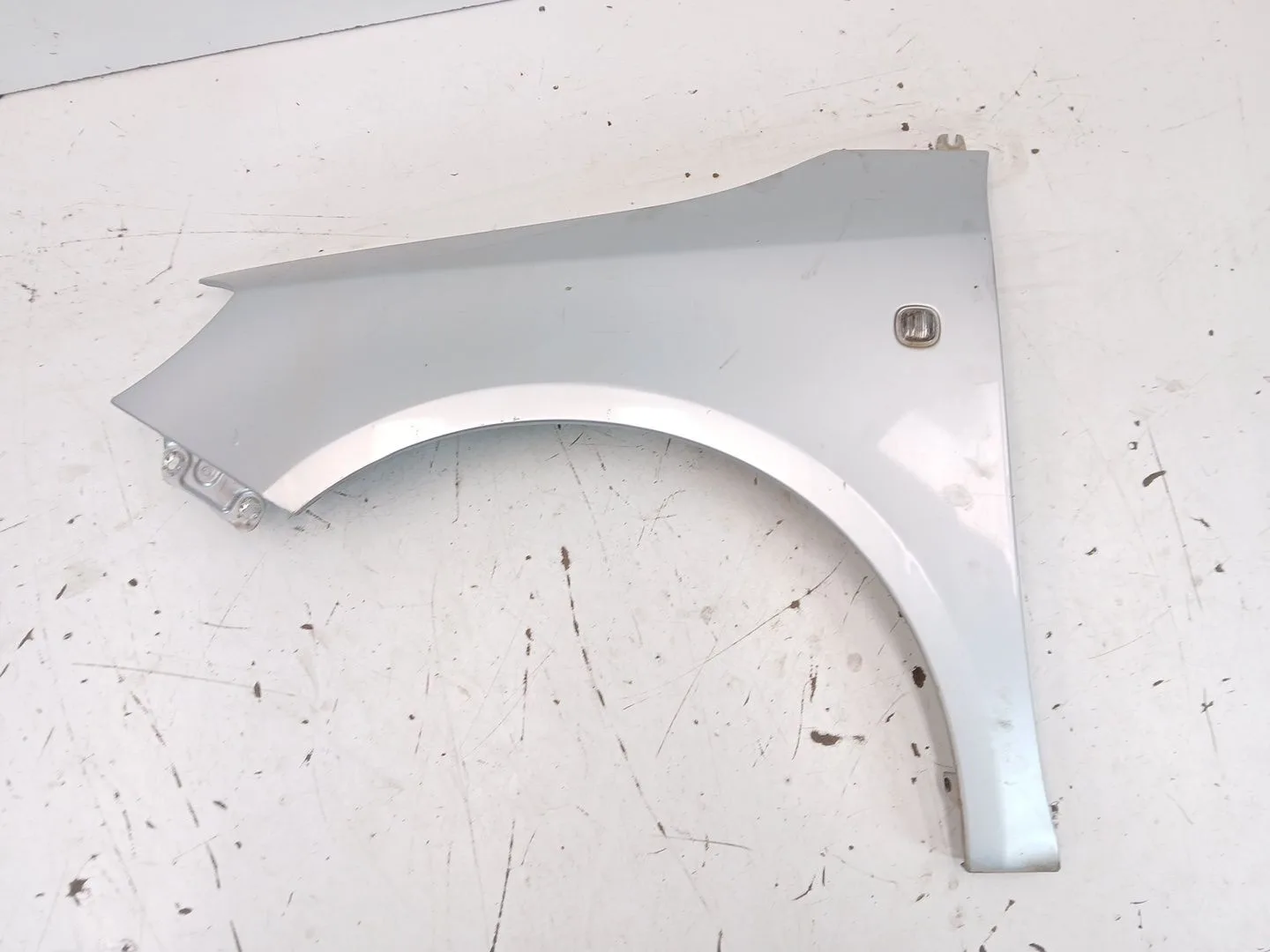 Aleta Delantera Izquierda para Skoda Roomster (5J7)