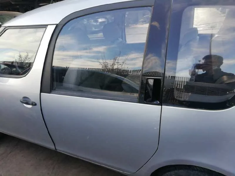 Puerta Trasera Izquierda para Skoda Roomster (5J7)