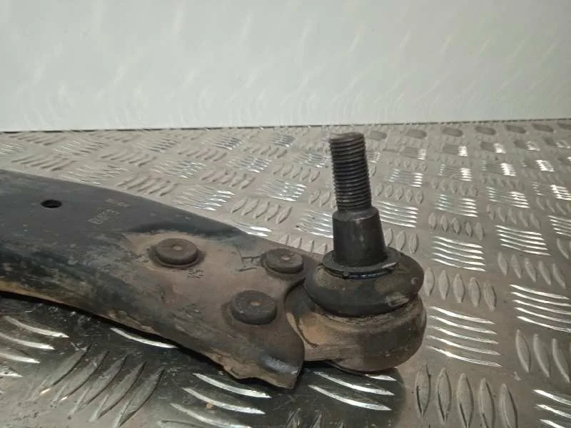 Brazo Suspension Inferior Delantero Derecho para Ford Focus Turnier (Cb4)