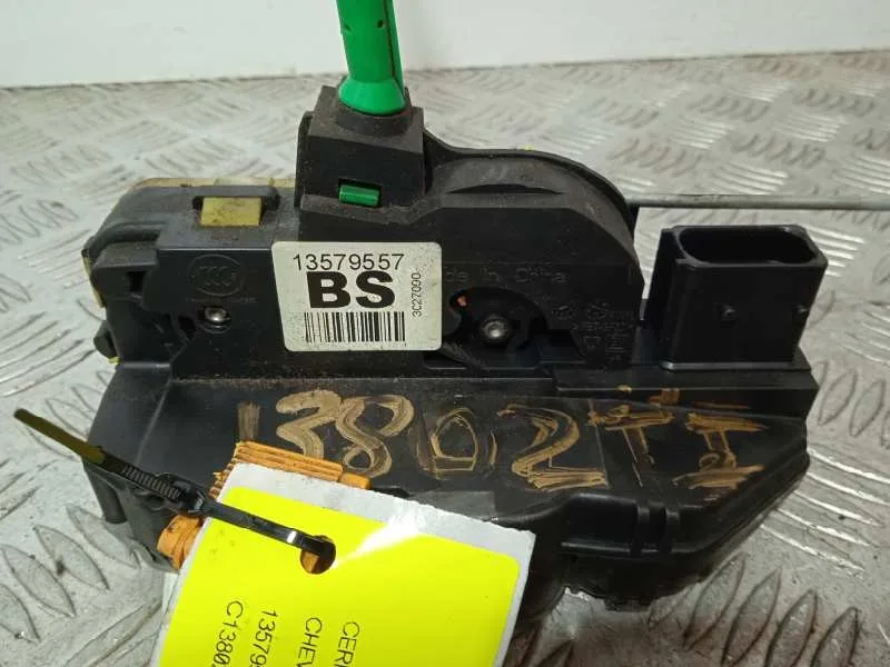 Cerradura Puerta Trasera Izquierda para Chevrolet Cruze Station Wagon