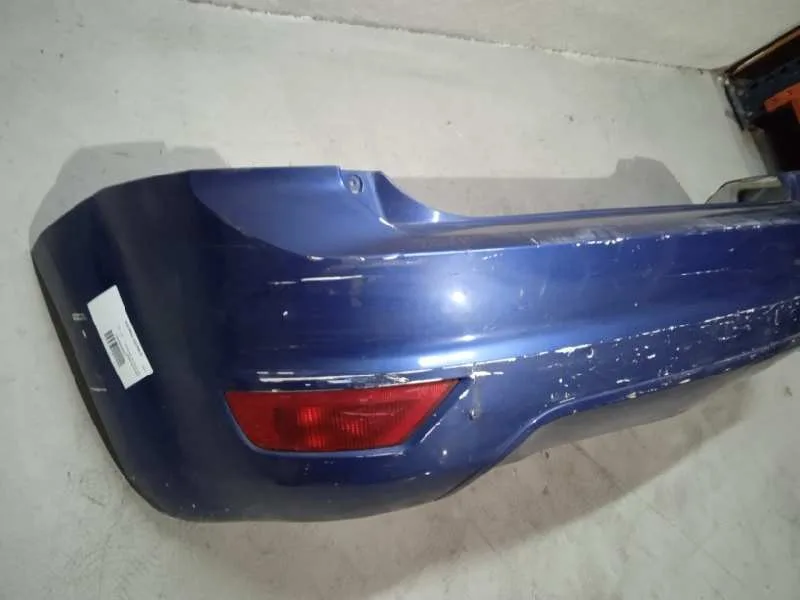 Paragolpes Trasero para Ford Focus Lim. (Cb4)