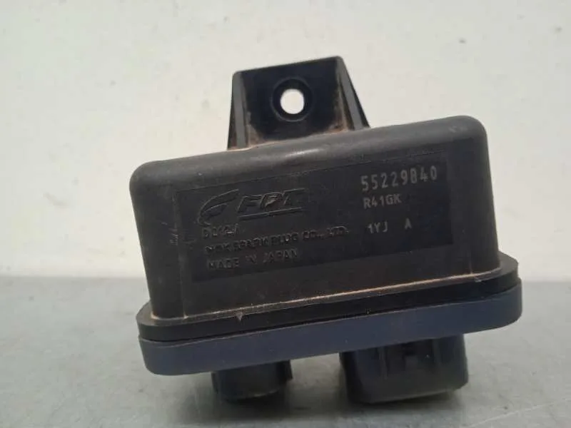 Caja Precalentamiento para Fiat Punto (199)