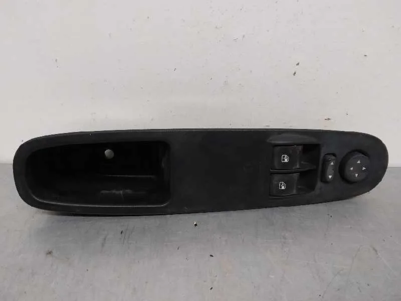Mando Elevalunas Delantero Izquierdo para Lancia Ypsilon (402)