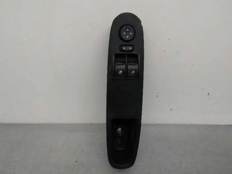 Mando Elevalunas Delantero Izquierdo para Lancia Ypsilon (402)