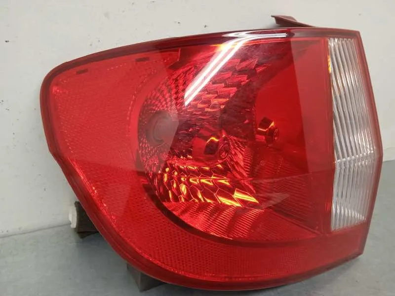 Piloto Trasero Izquierdo para Hyundai Getz (Tb)