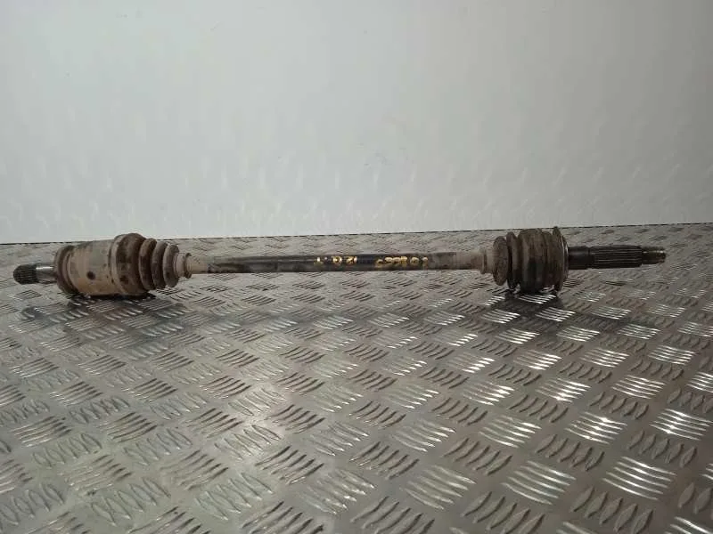 Transmision Trasera Izquierda para Subaru Legacy Lim. B14