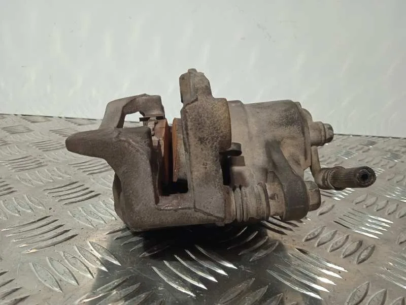 Pinza Freno Trasera Izquierda para Subaru Legacy Lim. B14