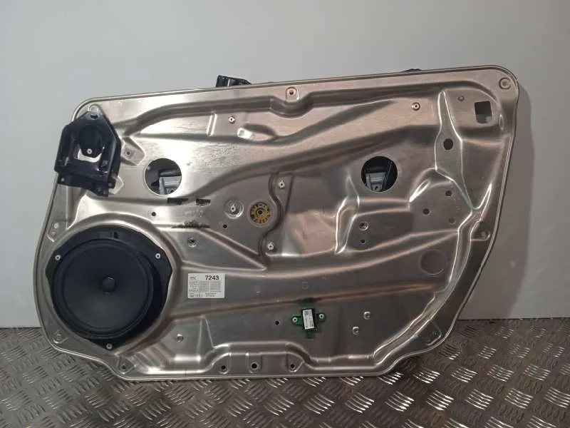 Elevalunas Delantero Derecho para Mercedes-Benz Clase C (W204) Lim.
