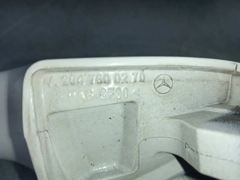 Maneta Exterior Delantera Derecha para Mercedes-Benz Clase C (W204) Lim.