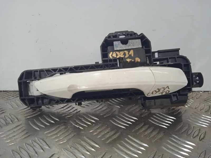 Maneta Exterior Trasera Derecha para Mercedes-Benz Clase C (W204) Lim.