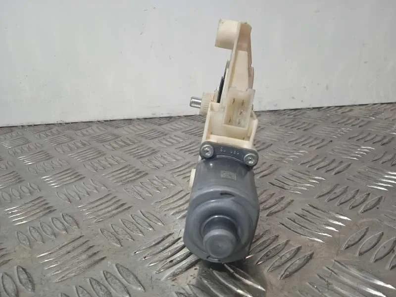 Motor Elevalunas Delantero Derecho para Mercedes-Benz Clase C (W204) Lim.