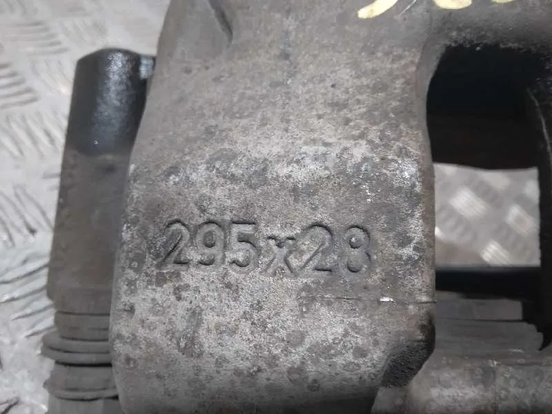 Pinza Freno Delantera Izquierda para Mercedes-Benz Clase C (W204) Lim.