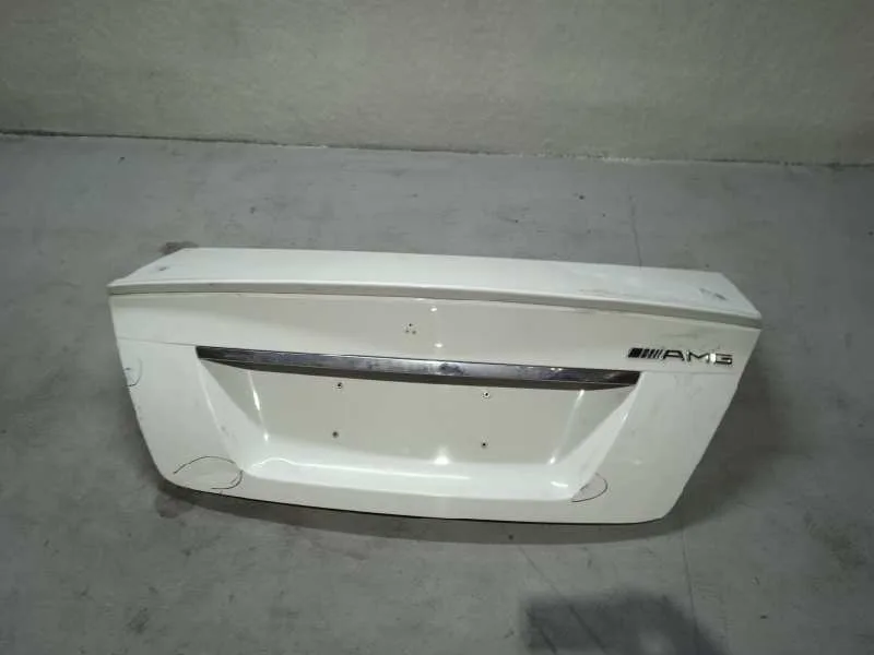 Tapa Maletero para Mercedes-Benz Clase C (W204) Lim.