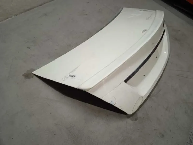 Tapa Maletero para Mercedes-Benz Clase C (W204) Lim.