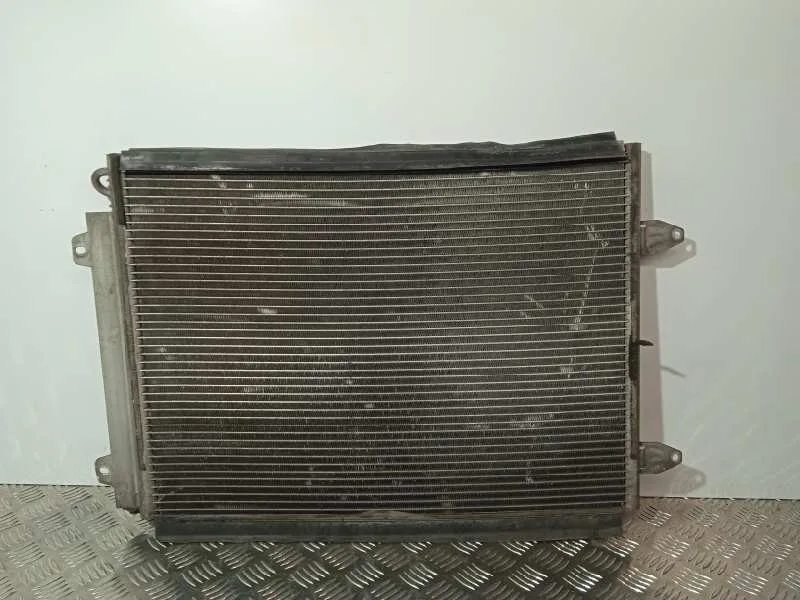 Condensador / Radiador Aire Acondicionado para Volkswagen Passat Berlina (3C2)