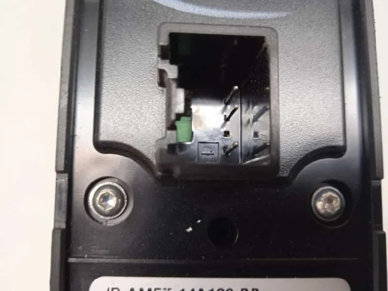 Mando Elevalunas Delantero Izquierdo para Ford Focus Lim. (Cb8)