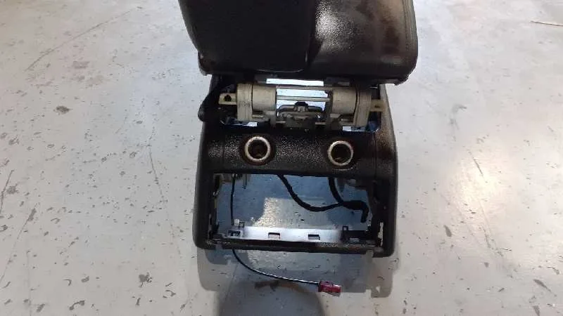 Apoyabrazos Central para Audi Q7 (4L)