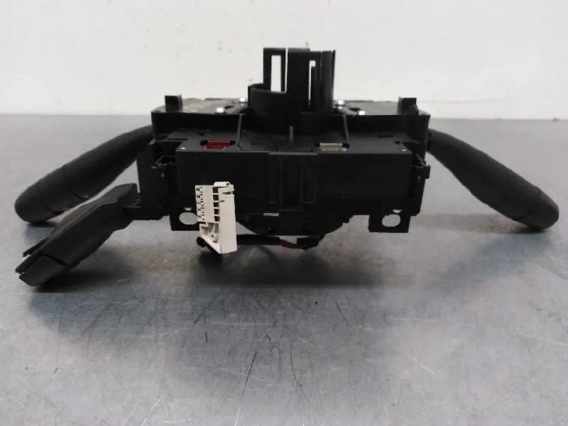Mando Multifuncion para Peugeot 207 Sw
